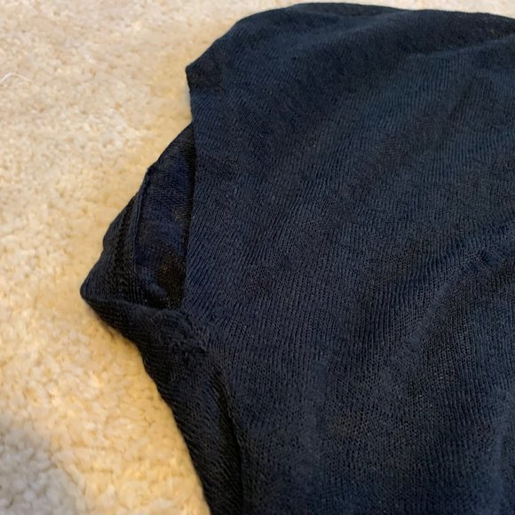 Red Haute Black Sweater Top with Twist/Keyhole and Partially Open Back Size S - Picture 6 of 11